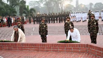 স্বাধীনতা দিবসে– জাতীয় স্মৃতিসৌধে শ্রদ্ধা জানিয়েছেন রাষ্ট্রপতি ও প্রধানমন্ত্রী
